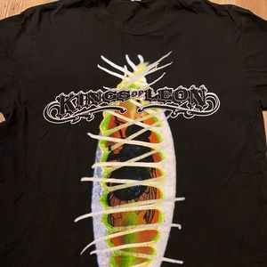 Kings of Leon men’s concert shirt